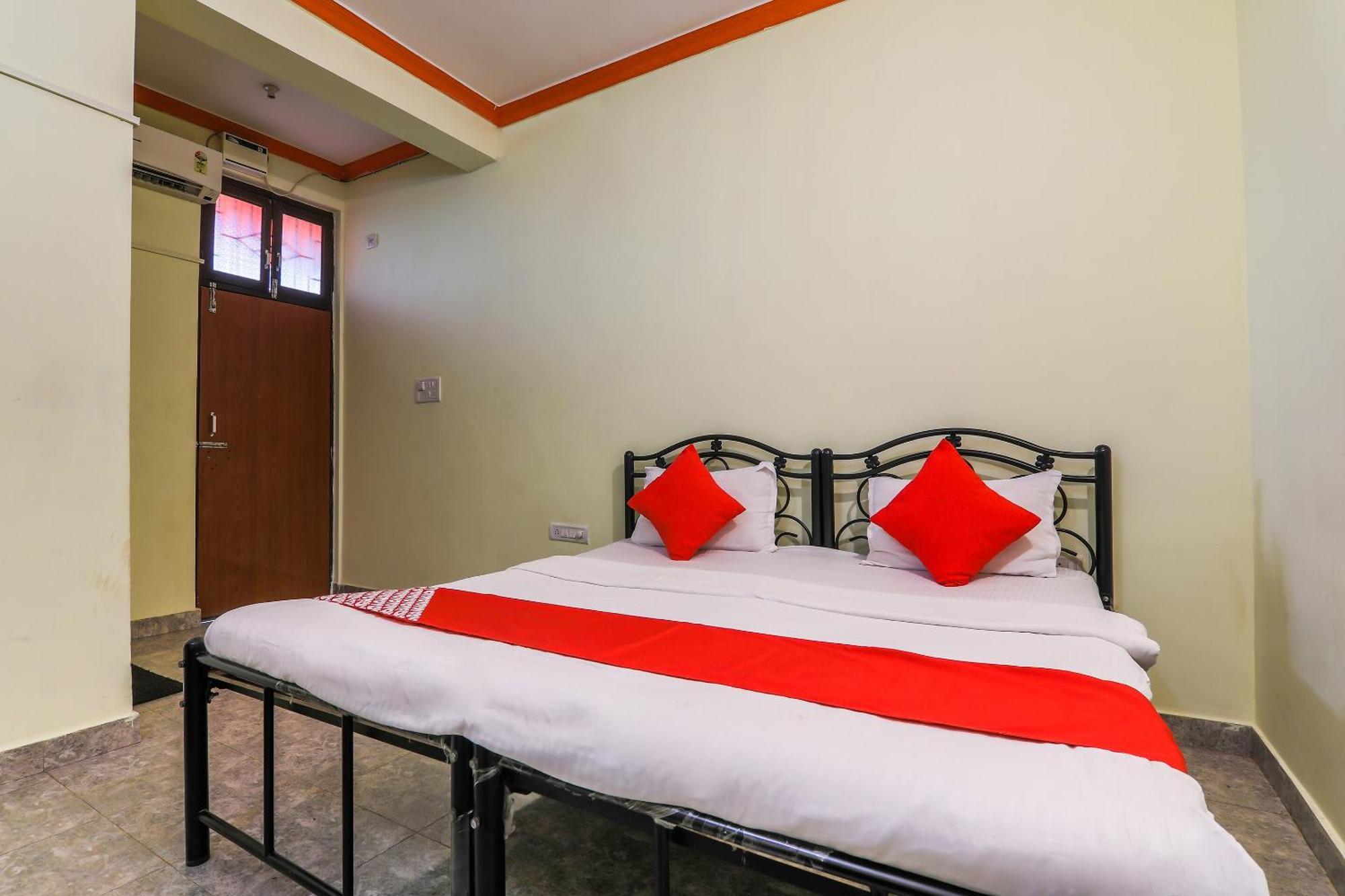 Flagship Bernard'S Guest House By Luxury Villa Assagao Exterior photo